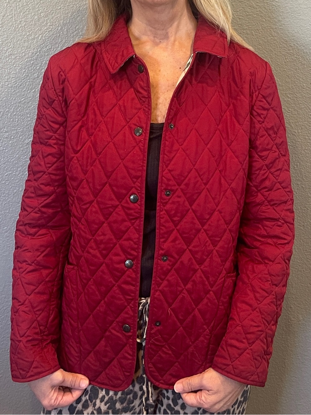 Burberry Quilted Red Puffer Jacket with Signature Plaid Trim - Picture 5 of 13